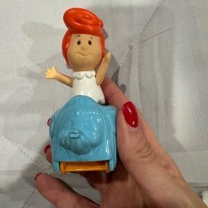 1986 Wilma in a blue elephant toy / 80s toys / flinstones / action figure